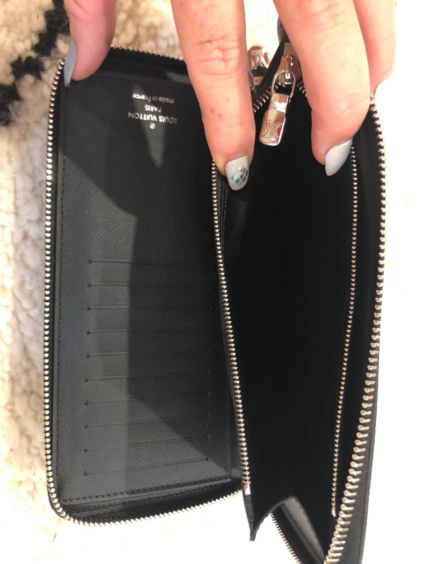 Louis Vuitton Epi zippy wallet image 1