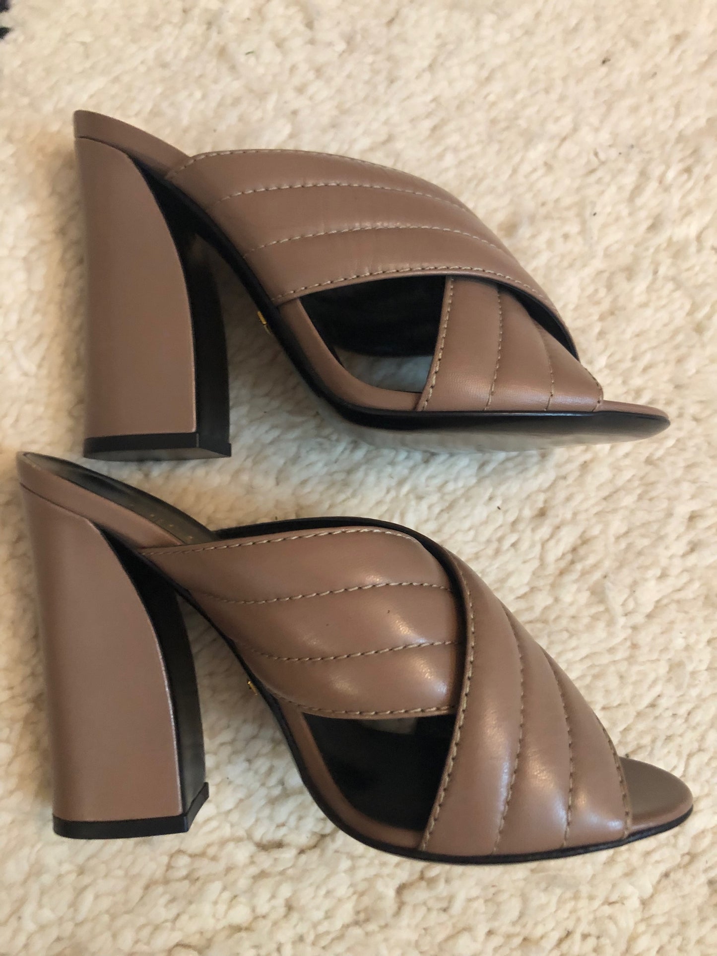 New Gucci heels  image 2