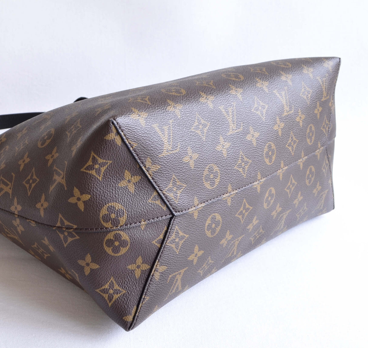 Louis Vuitton Flower Hobo Monogram Canvas