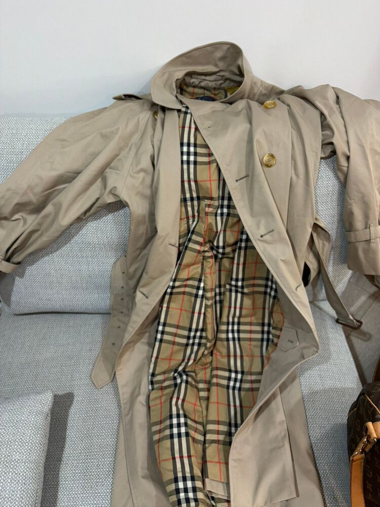 Burberrys’ Trench Coat — Classic Nova Check Lining
