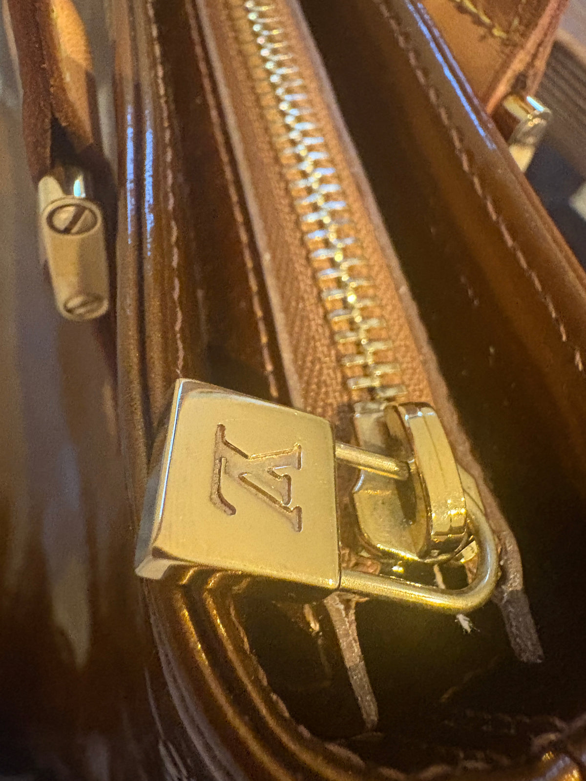 Louis Vuitton Vintage Houston Monogram Vernis Tote – Bronze/Gold