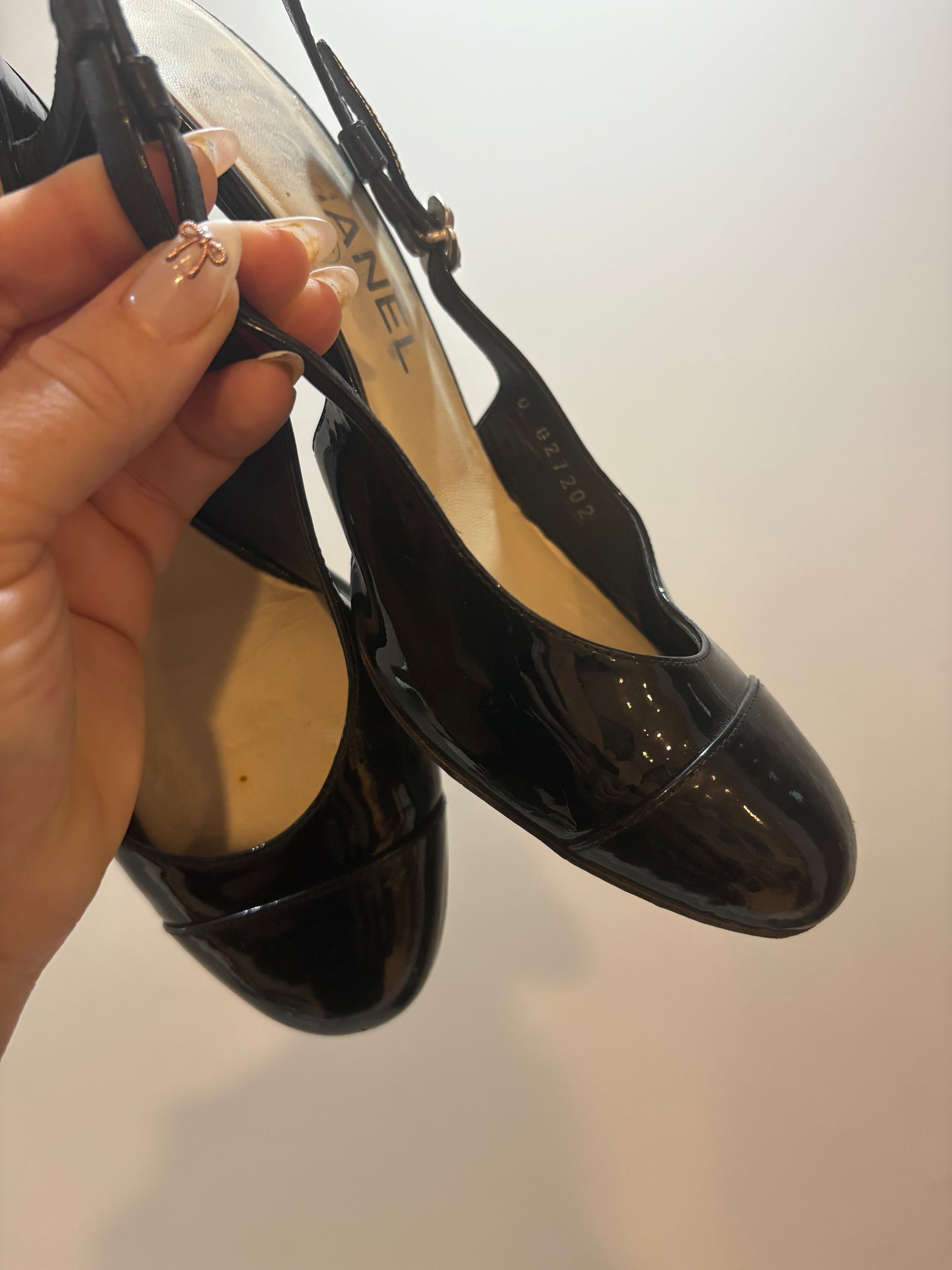 Chanel Patent Slingback Heels – Black