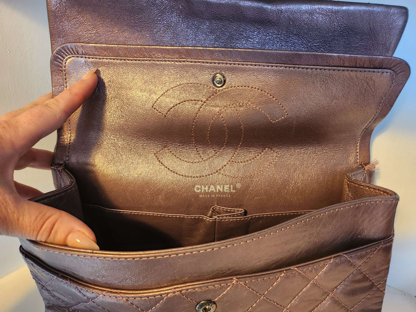 Chanel 2.55 Reissue Aged Matellic  image 4