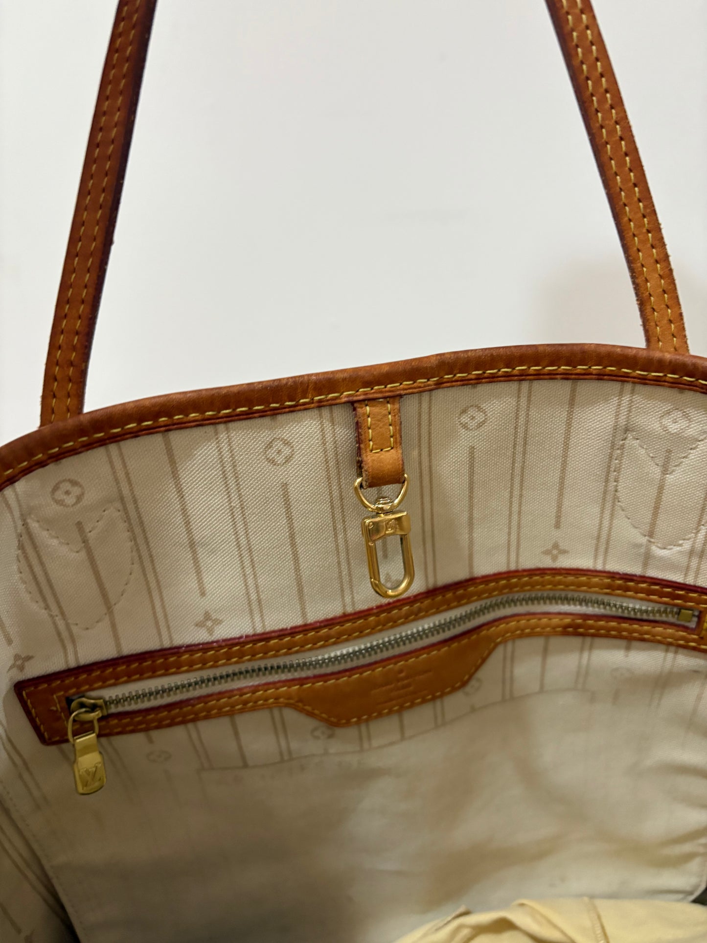 Louis Vuitton Neverfull MM – Damier Azur