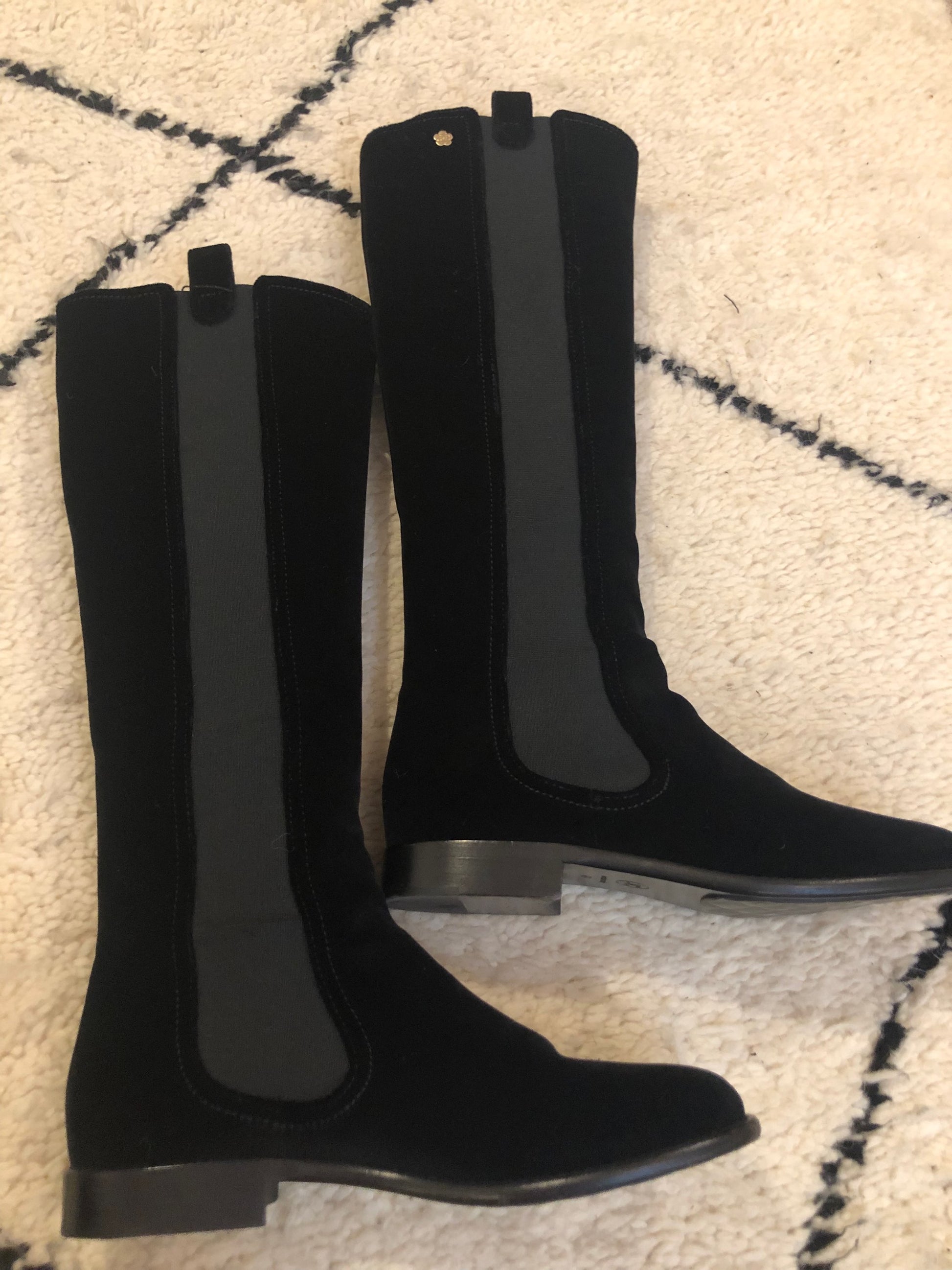 Chanel velvet riding boots  image 9