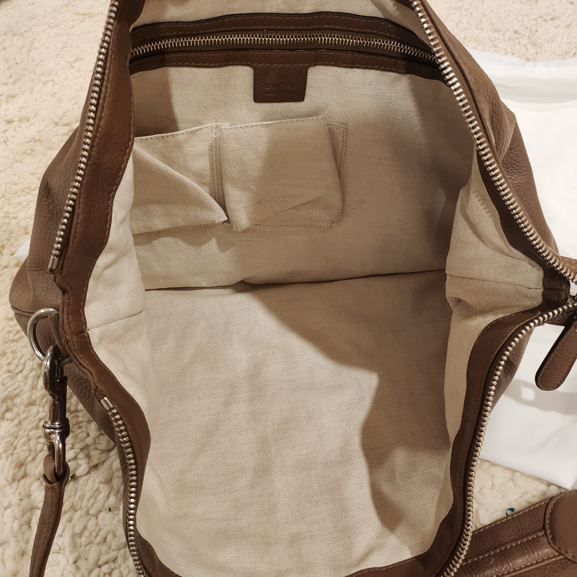 Gucci chestnut oversized shoulder bag image 4