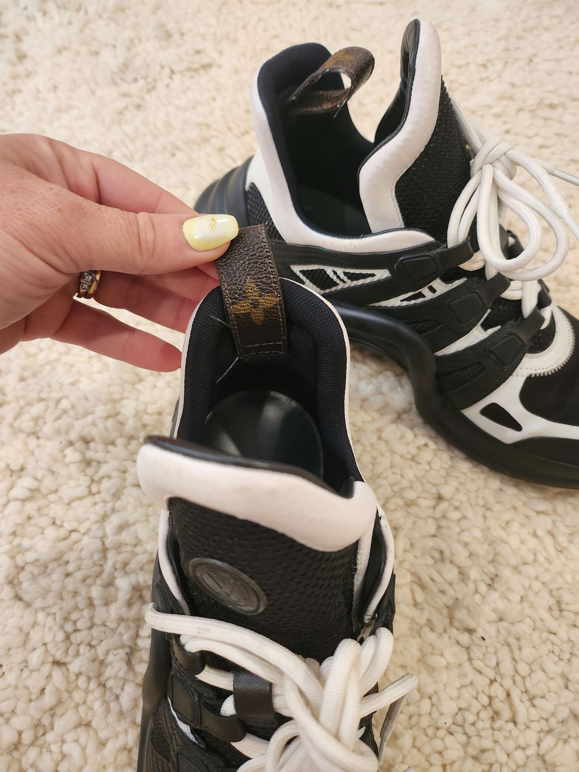 Archlight Louis Vuitton Black Sneakers  image 2