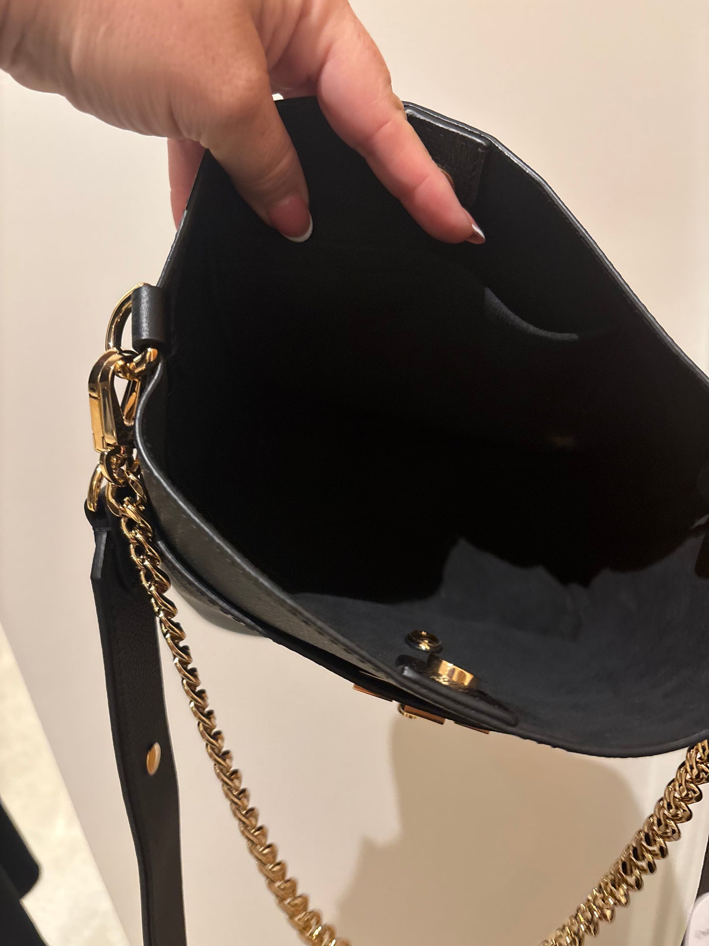 Lock and walk Lock me-  Louis Vuitton