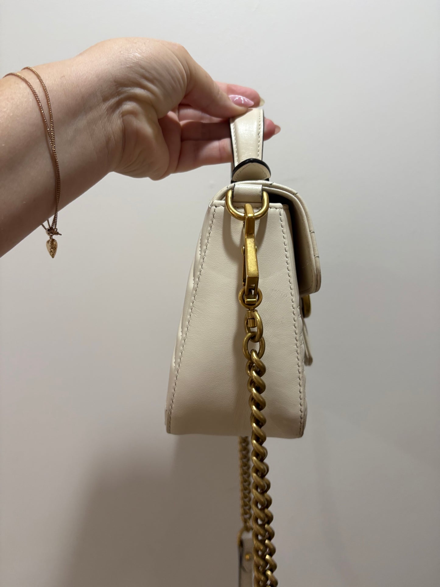 Gucci GG Marmont Mini Top Handle Bag 