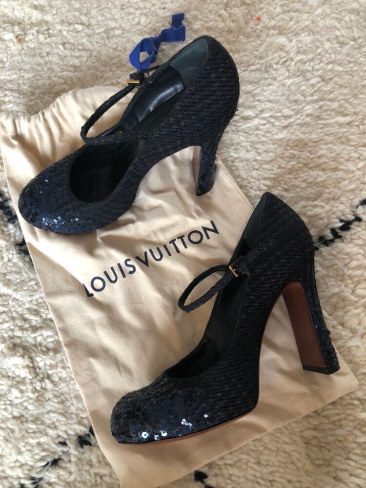 Louis Vuitton Black Monogram Mary Jane Heels – Size 37.5