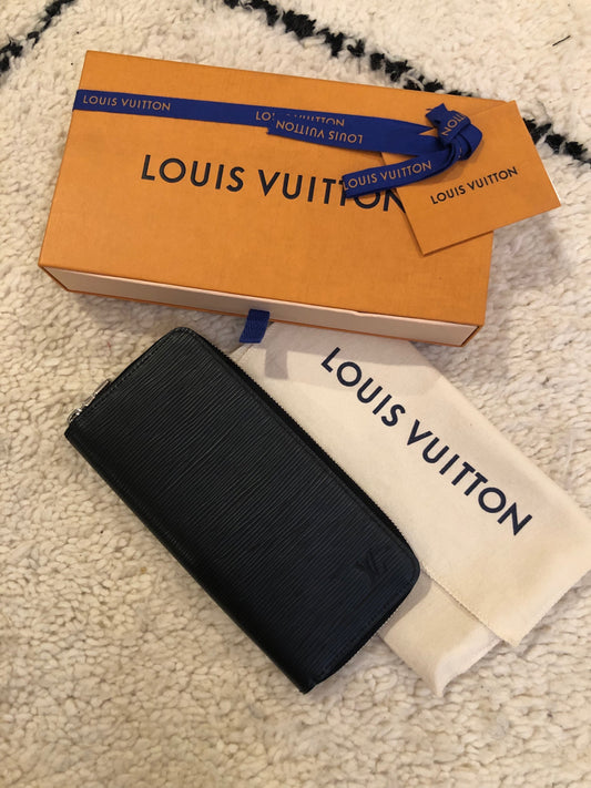 Louis Vuitton Epi zippy wallet image 0