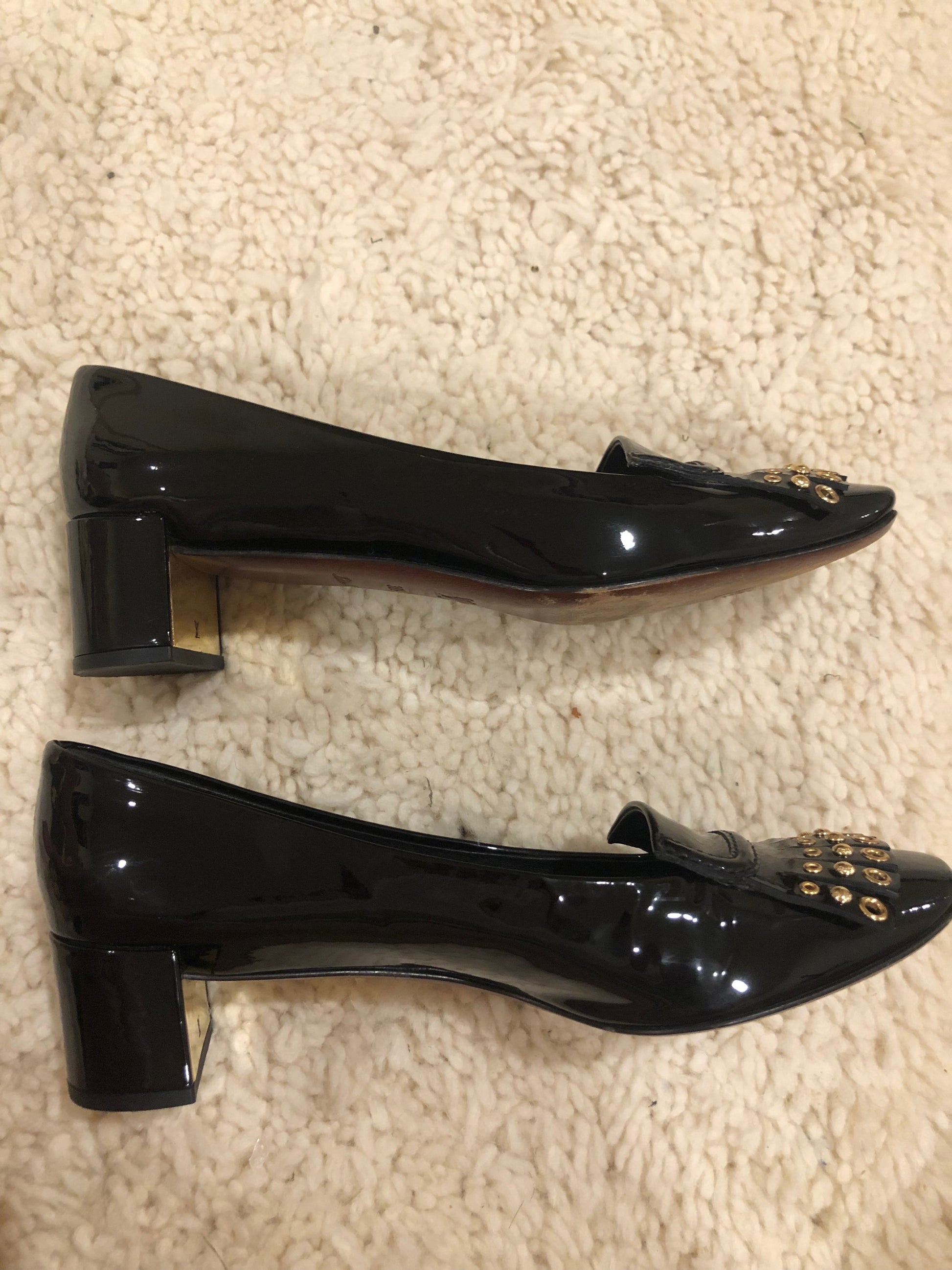 Louis Vuitton patent leather court shoe  image 5