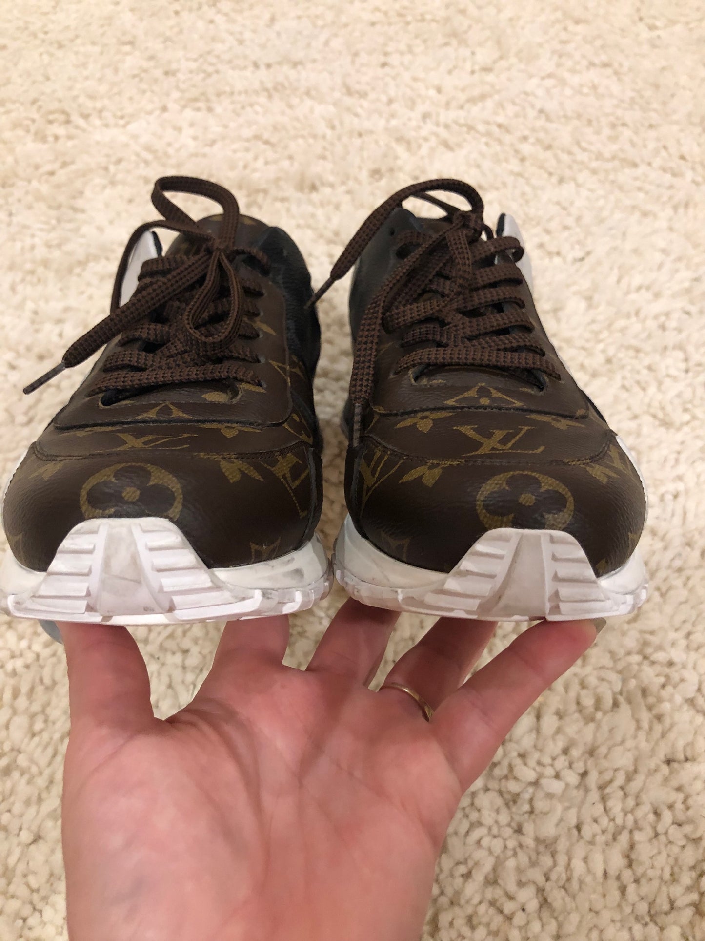 Louis Vuitton Sneakers  image 4