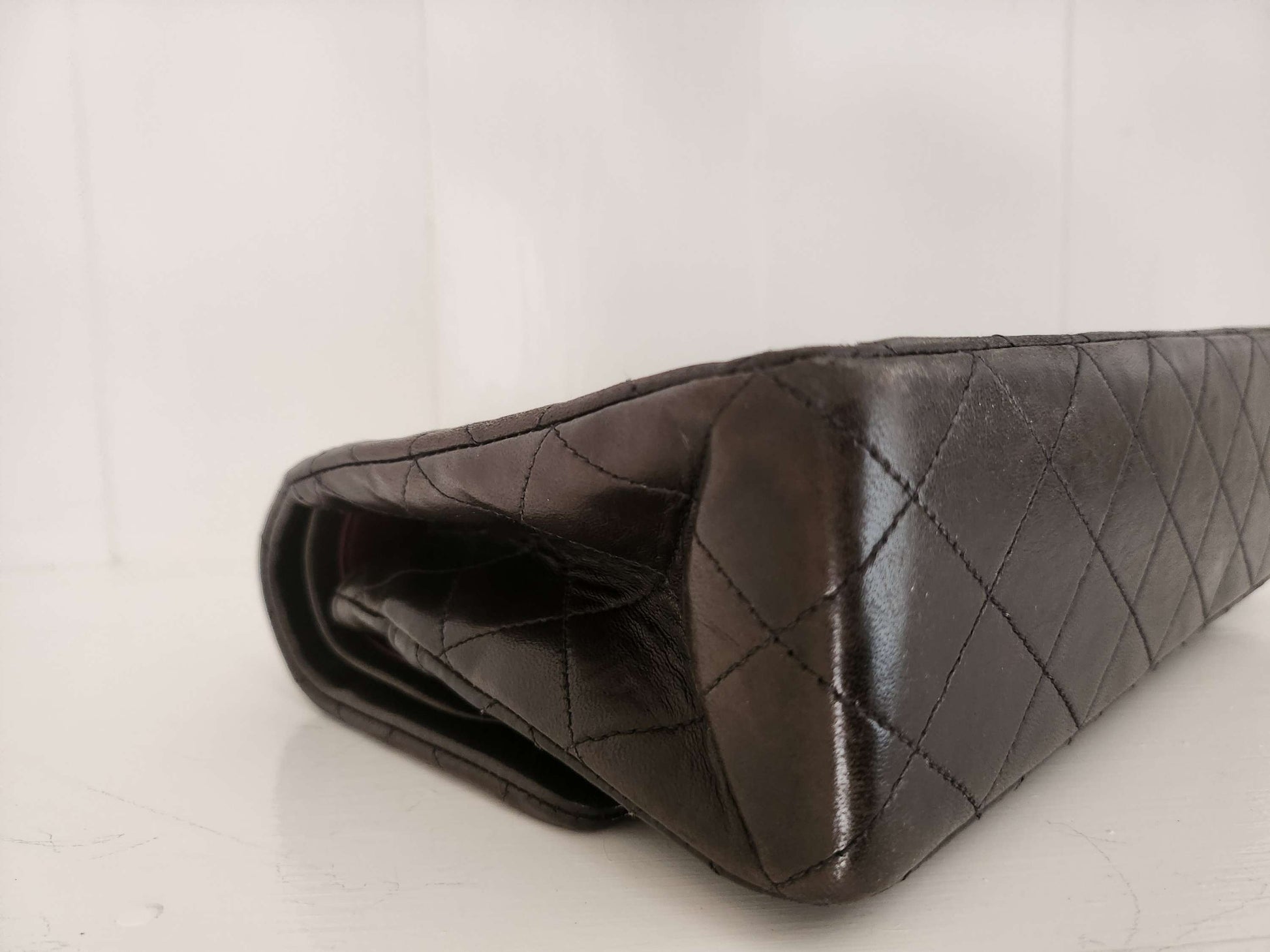 Chanel Classic Medium Flap Bag image 5