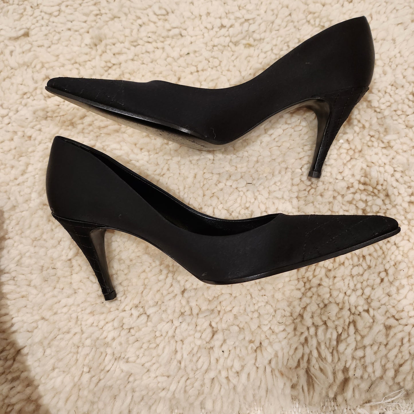 Chanel Black satin kitten heel  image 6
