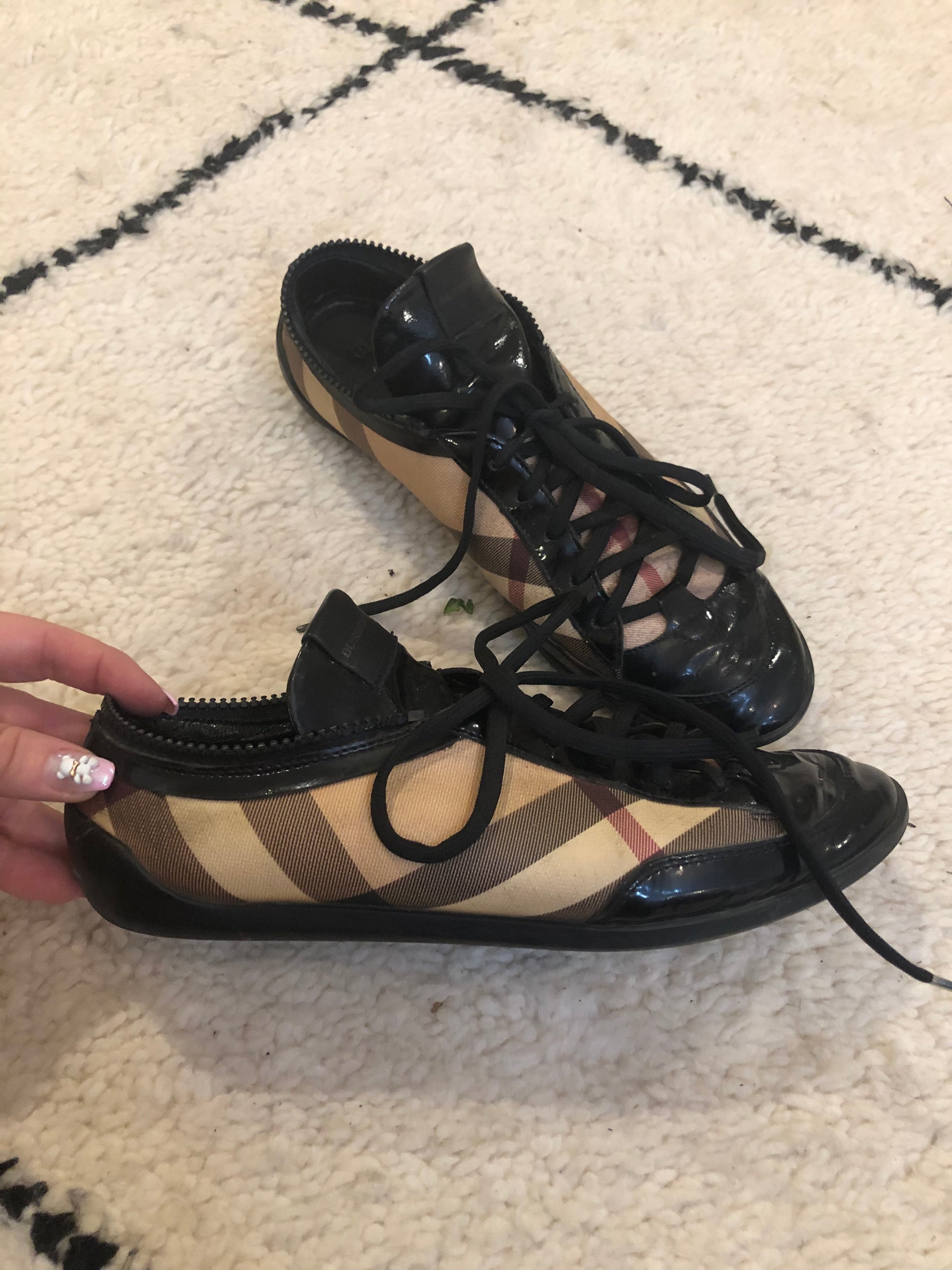 Burberry high and low tops  image 7