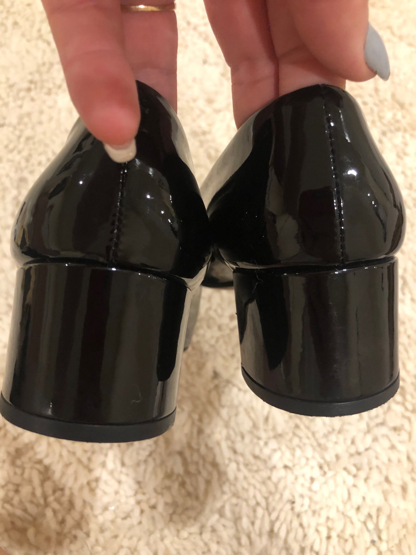 Louis Vuitton patent leather court shoe  image 6