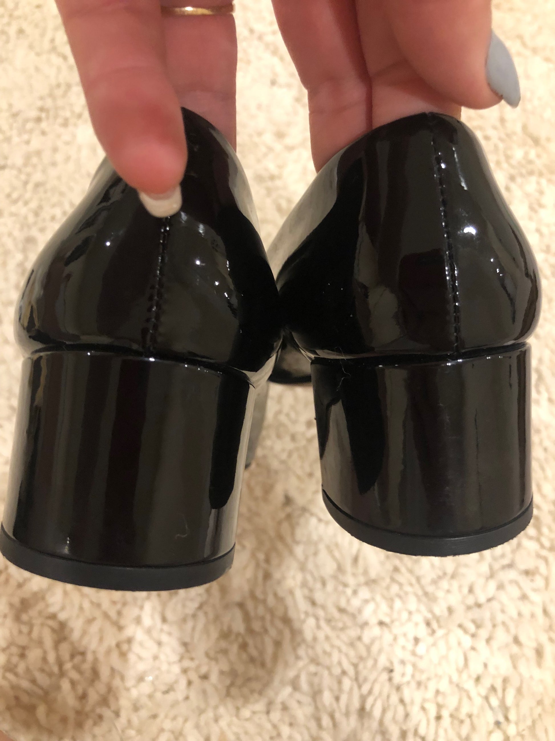 Louis Vuitton patent leather court shoe  image 6
