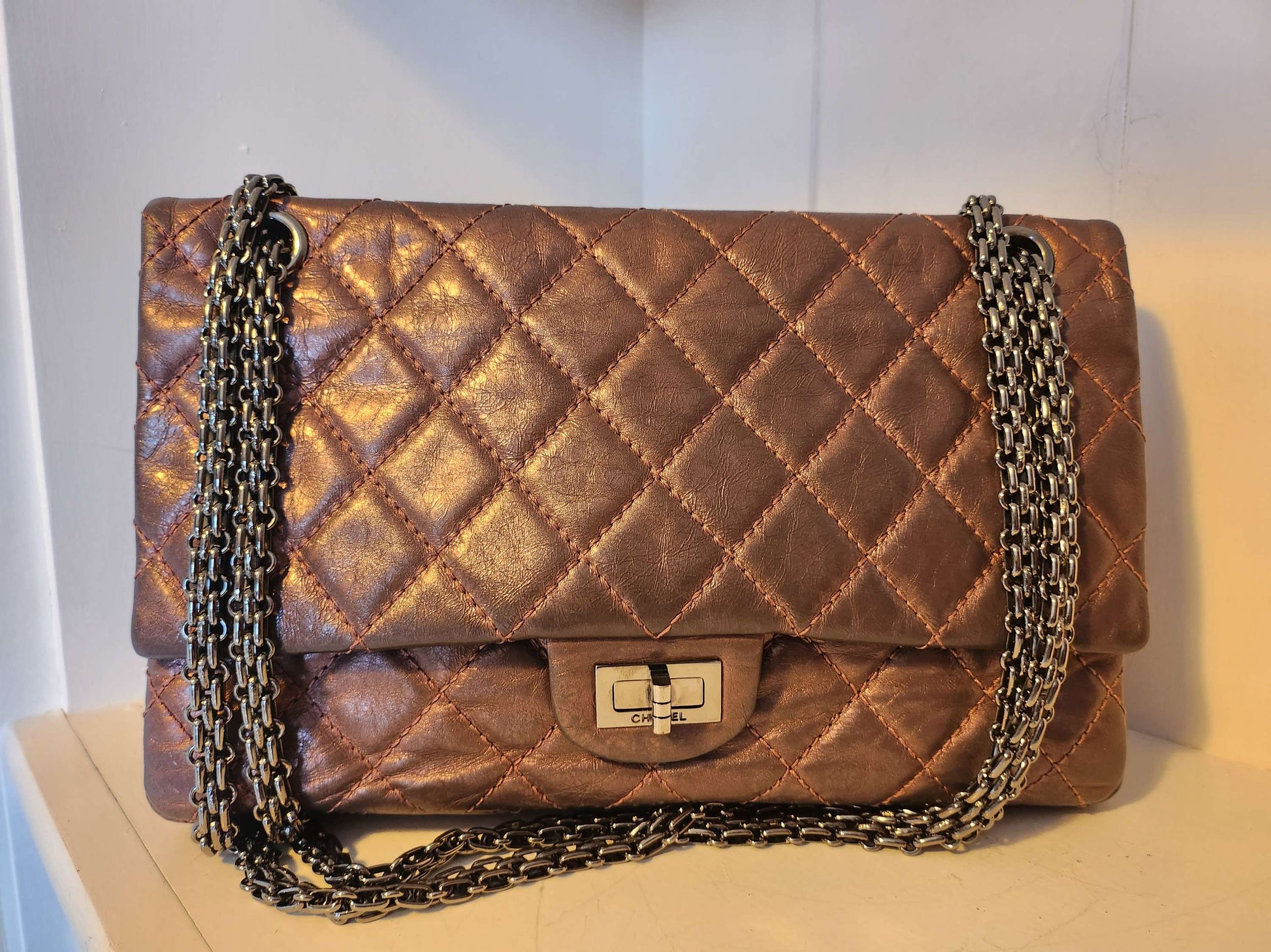 Chanel 2.55 Reissue Aged Matellic  image 0