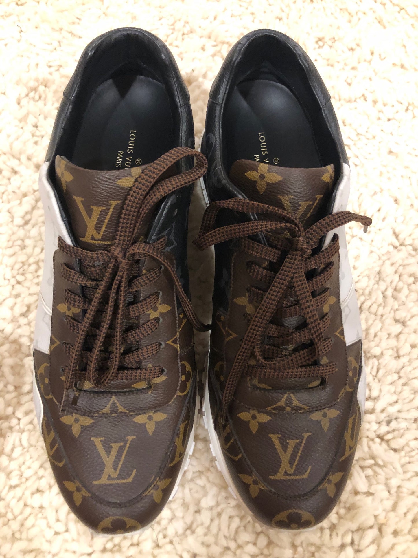 Louis Vuitton Sneakers  image 8