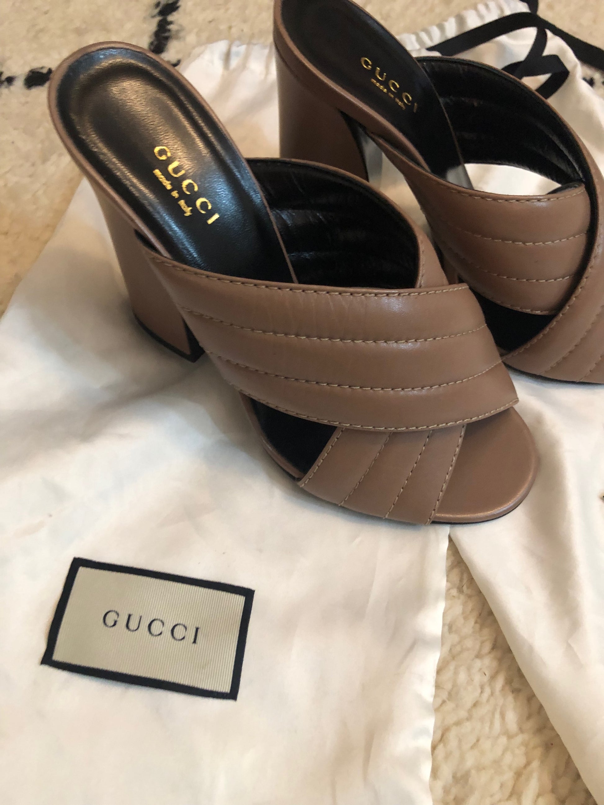 New Gucci heels  image 0