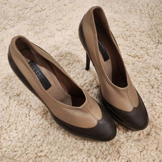 Burberry rubber sole high heel  image 1